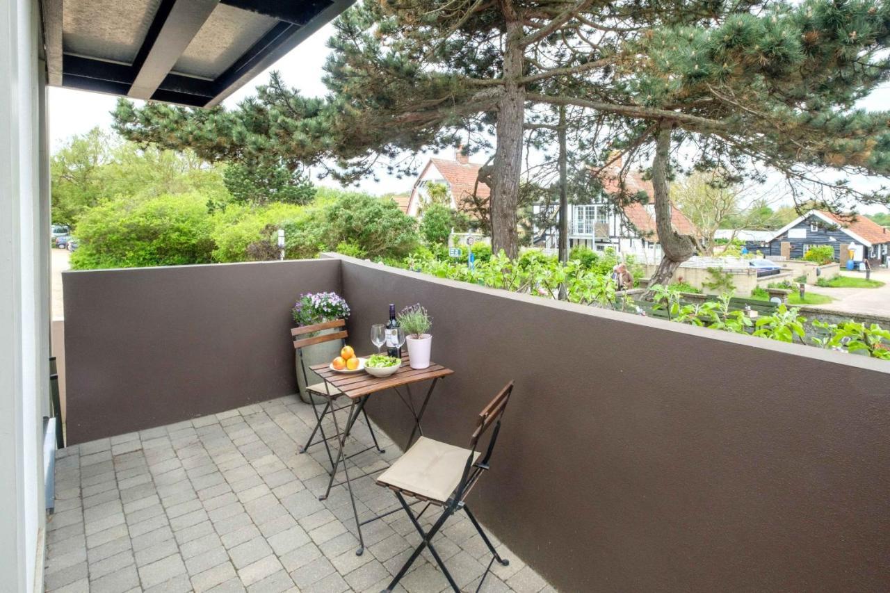 Regatta - A Lakeview Apartment In Thorpeness - Aldeburgh Coastal Cottages מראה חיצוני תמונה